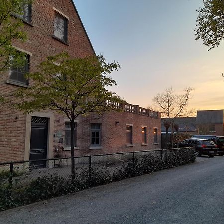 B&B De Floreffe Pelt Exterior photo